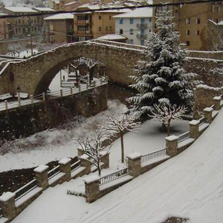 Apartamento Con Encanto En El Pirineo La Pobla de Lillet Kültér fotó